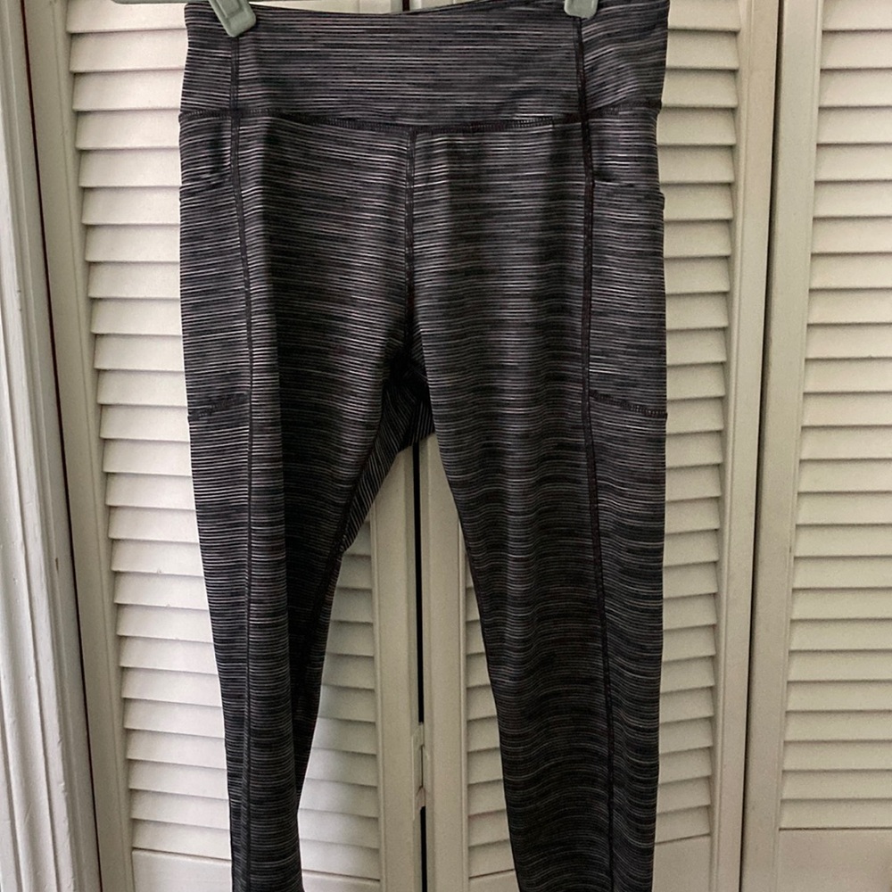 Tek Gear Capri leggings